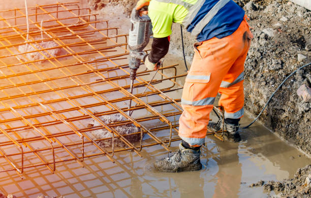 Best Driveway Concrete Repair  in Moore Haven, FL